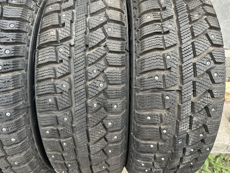 Продам шипованные шины 185/65 14