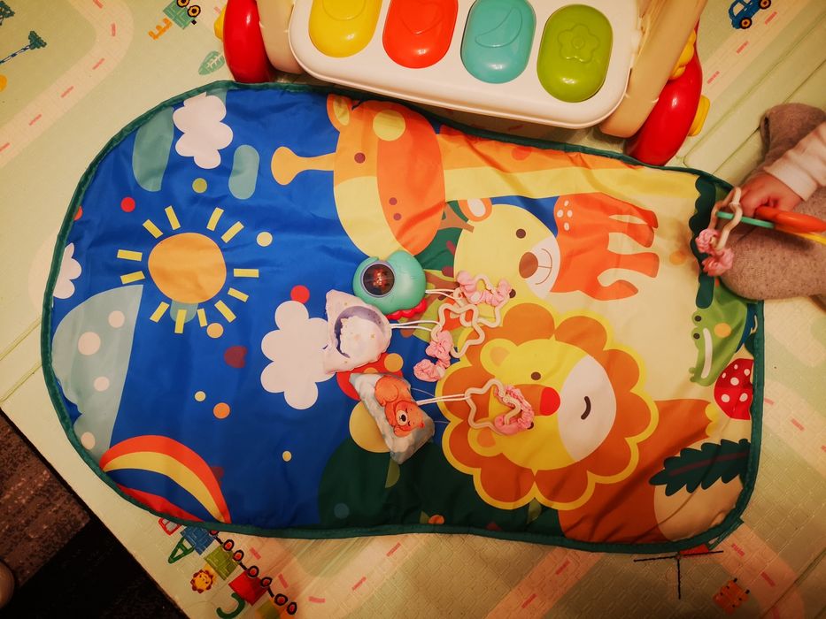 Centru de activități și antemergator