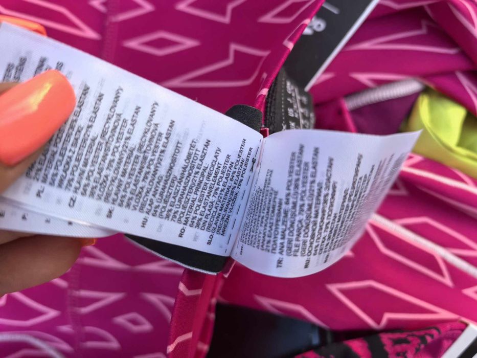 Adidas Ivy Park оригинален дамски клин нов  М размер