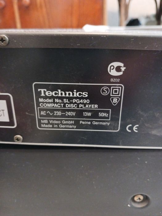 Продавам  сд плейър