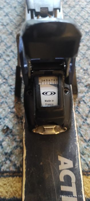 продам лыжи Mladost