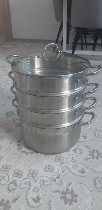 Кастрюл        .