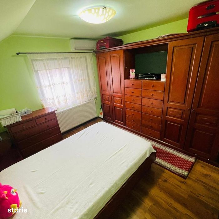 De vanzare Casa individuala cu piscina, situata in zona Cetate Lidl.