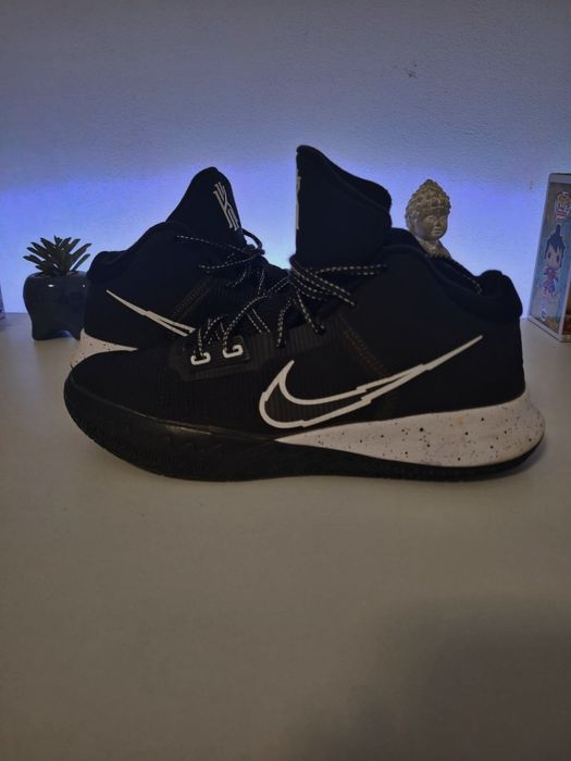Nike Kyrie Flytrap 4