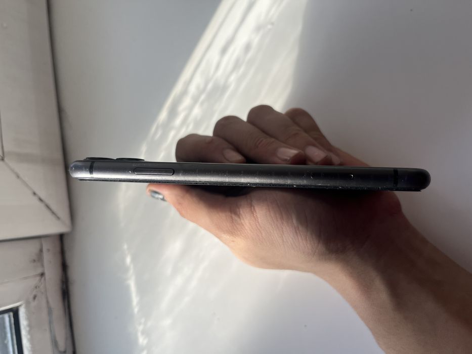 Айфон 11 64Гб 70K