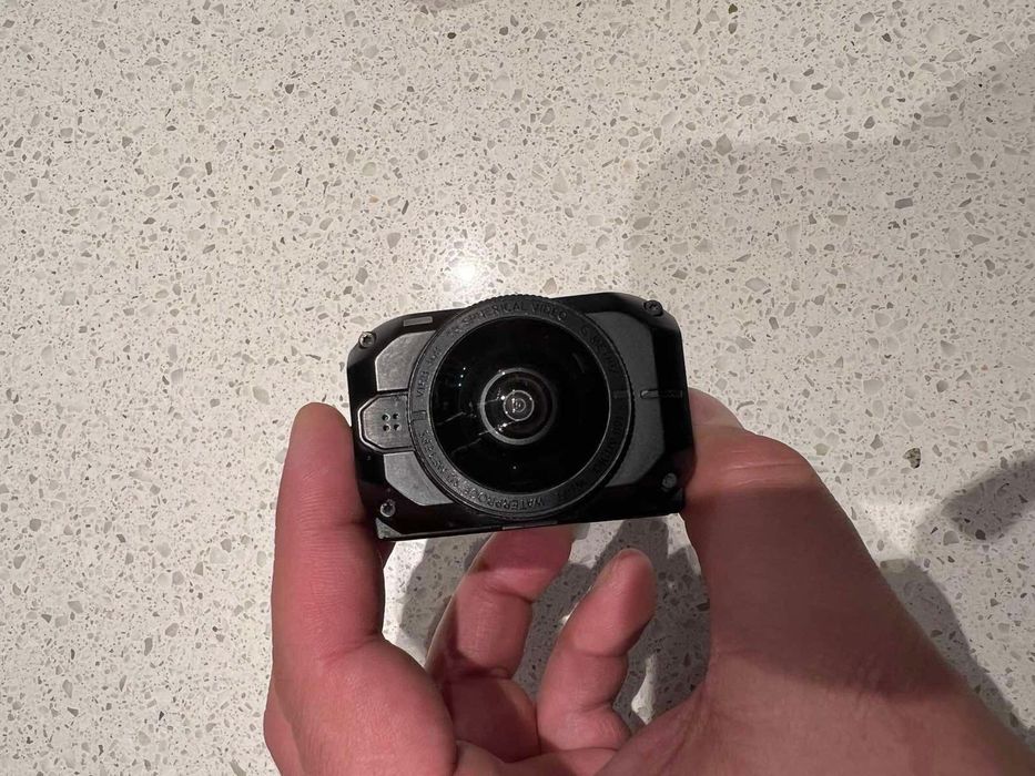 Garmin Virb 360 , водоустойчива с титаниев корпус