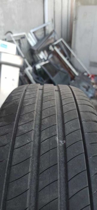 гуми летни 215 65 R16  Michelin Primacy 3