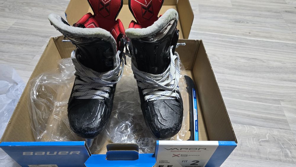 Продам коньки Bauer 5x Pro