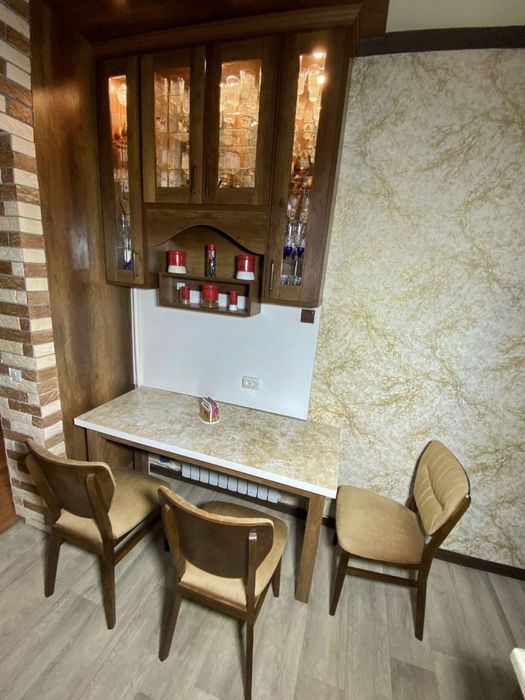 продам 3/1/5 своя, во дворе с магнитом