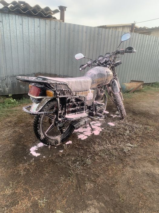 Мотоцикл Gsx 200 в отличном состояние
