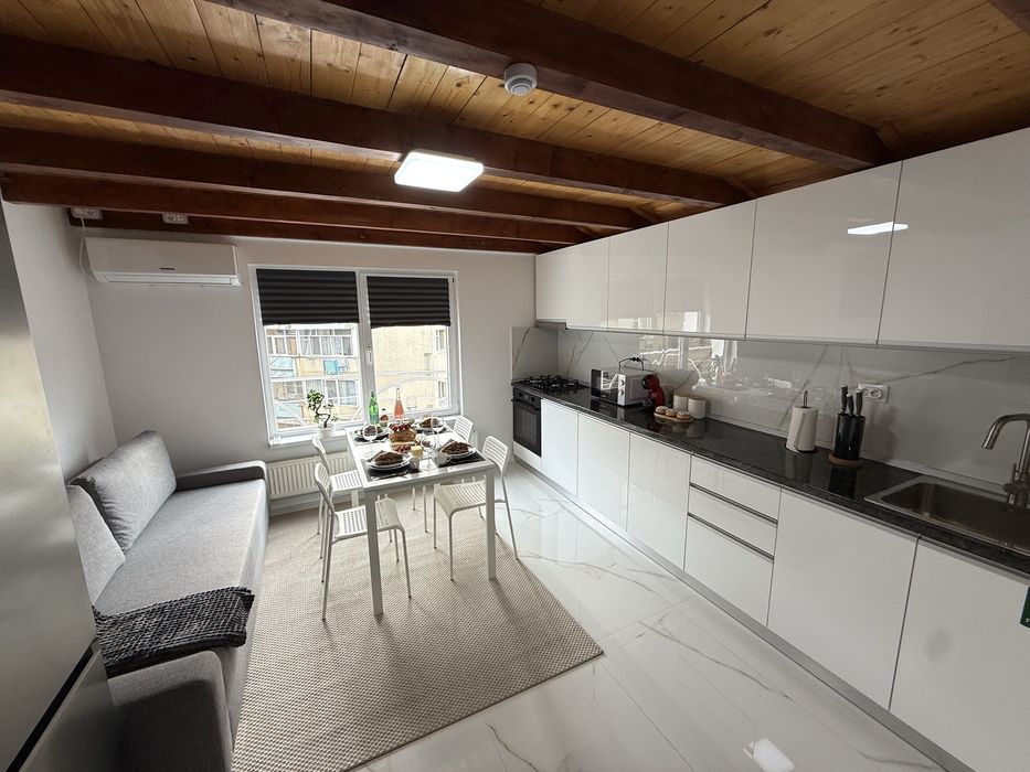 Apartament regim hotelier .
