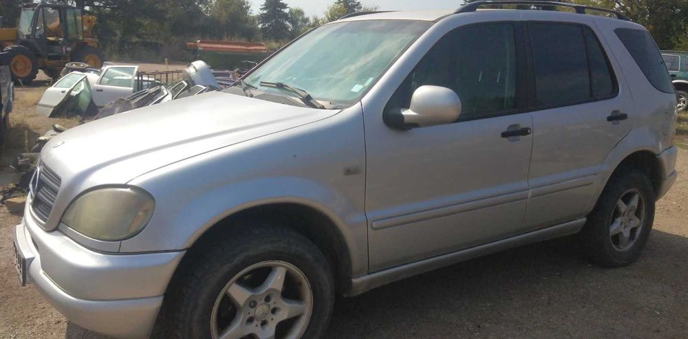 мерцедес ML270 на части