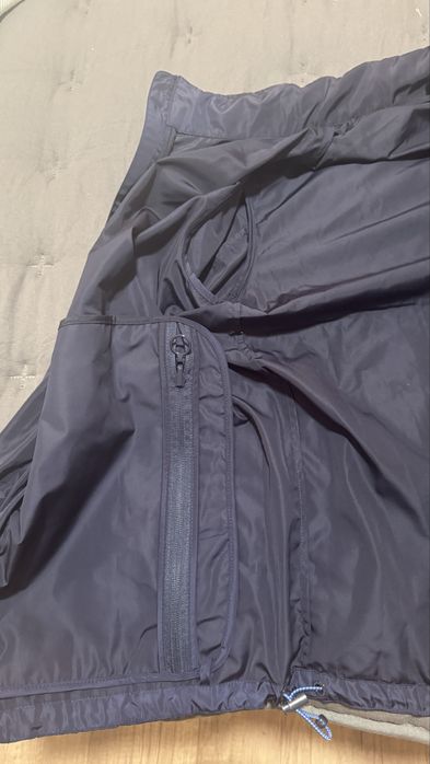 Яке Armani Exchange