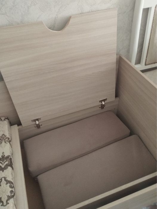 Продам тахту срочно. Самовывоз с Грэса.