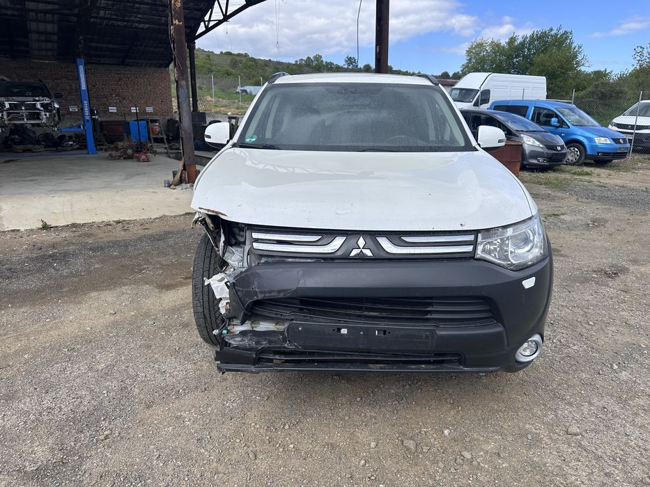 Мицубиши Аутлендър / Mitsubishi Outlander 2.2 Автомат НА ЧАСТИ