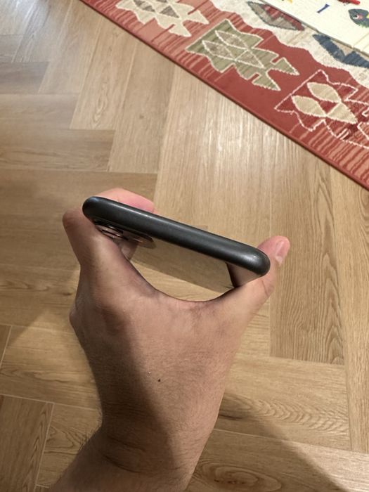 Iphone 11, 64 гиг