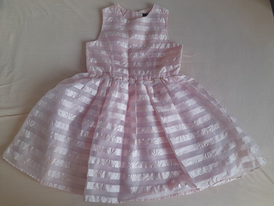 Лот дрешки р-р-122