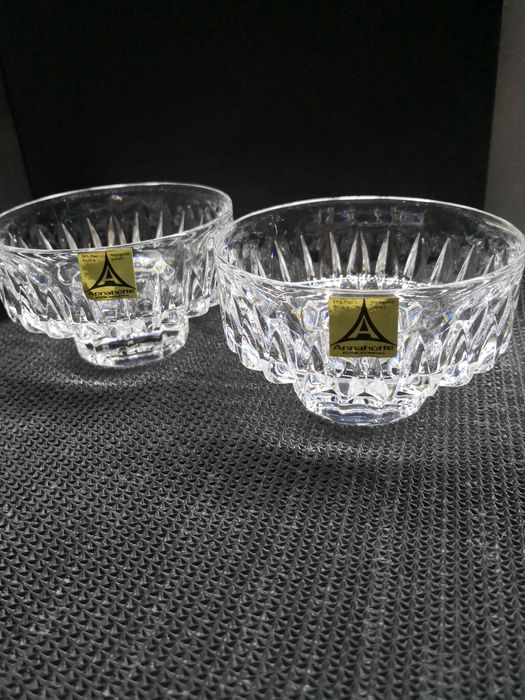 Кристални чаши и купи, свещник