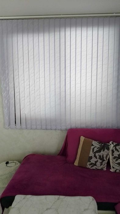 Вертикални вътрешни щори