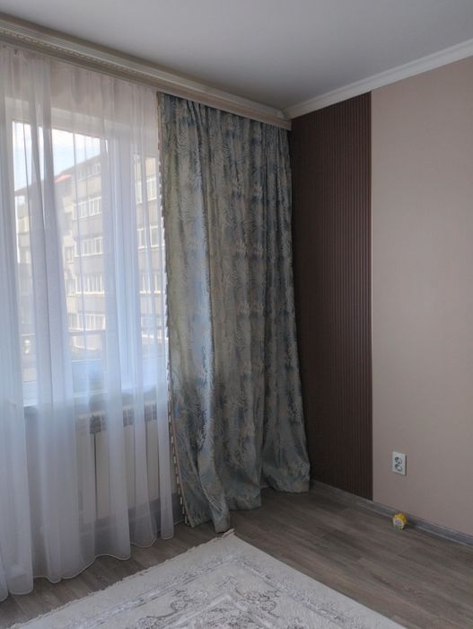 Продам срочно шторы