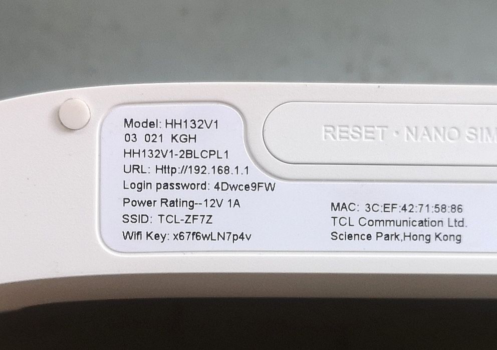 Router modem wifi cu cartela sim 4G Alcatel HH132V1 la cutie