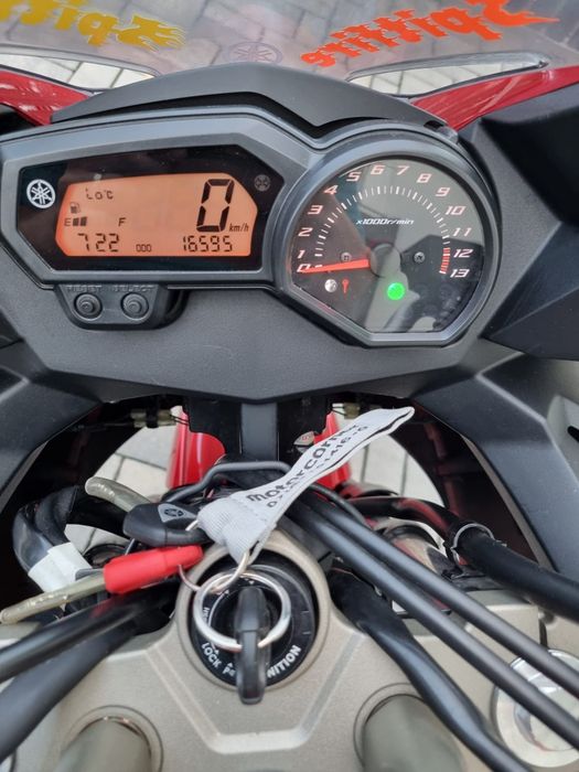 Yamaha XJ6 Diversion , 16.595 km  in stare excelenta , 2011. Se poate limita legal la A2