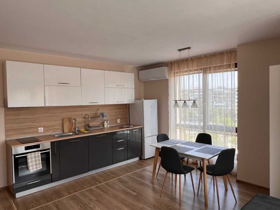 Дава се под наем Тристаен апартамент в София, Манастирски ливади - 85 кв.м за 822.63 € - Снимка #2