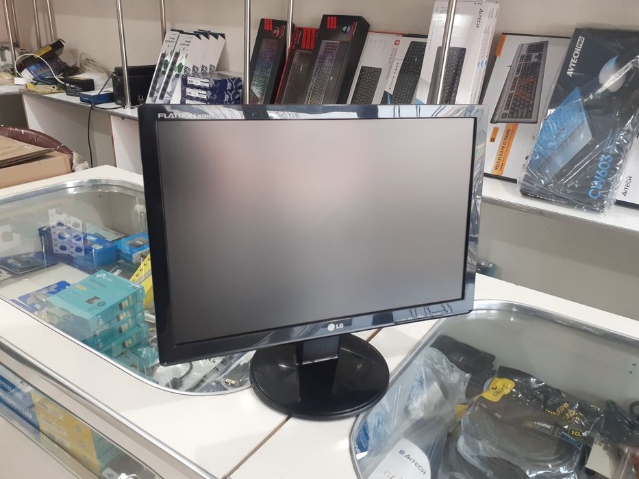 Monitor LG Flatron 19