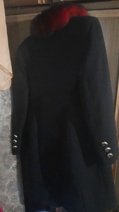 Пальто женское продам