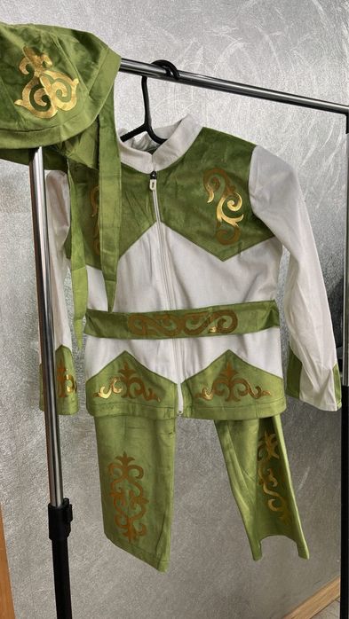 прокат костюмов