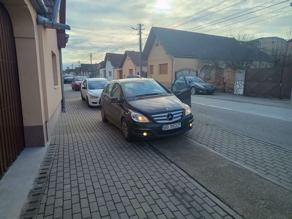 Mercedes b200 diesel