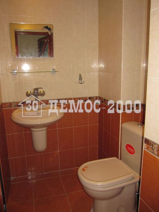 Дава се под наем Офис в Варна, Левски - 140 кв.м за 612 € - Снимка #11