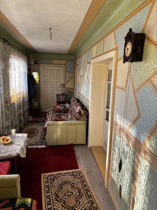Casă de vânzare în Finta Mare, Dâmbovița, teren 769 mp, stradă asfaltată și liniștită