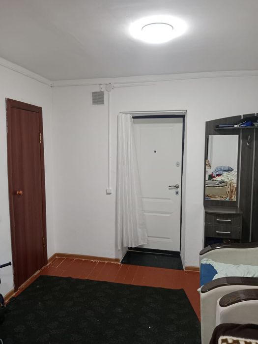 Продам квартиру в общежитии