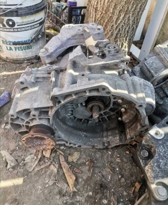 Cutie viteze Vw Passat B6, Golf 5, Audi A3 motorizare 2000