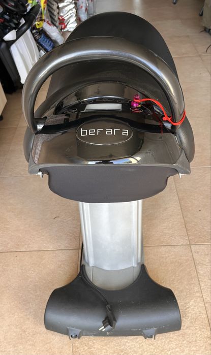 Aparat electric de călărit pentru interior