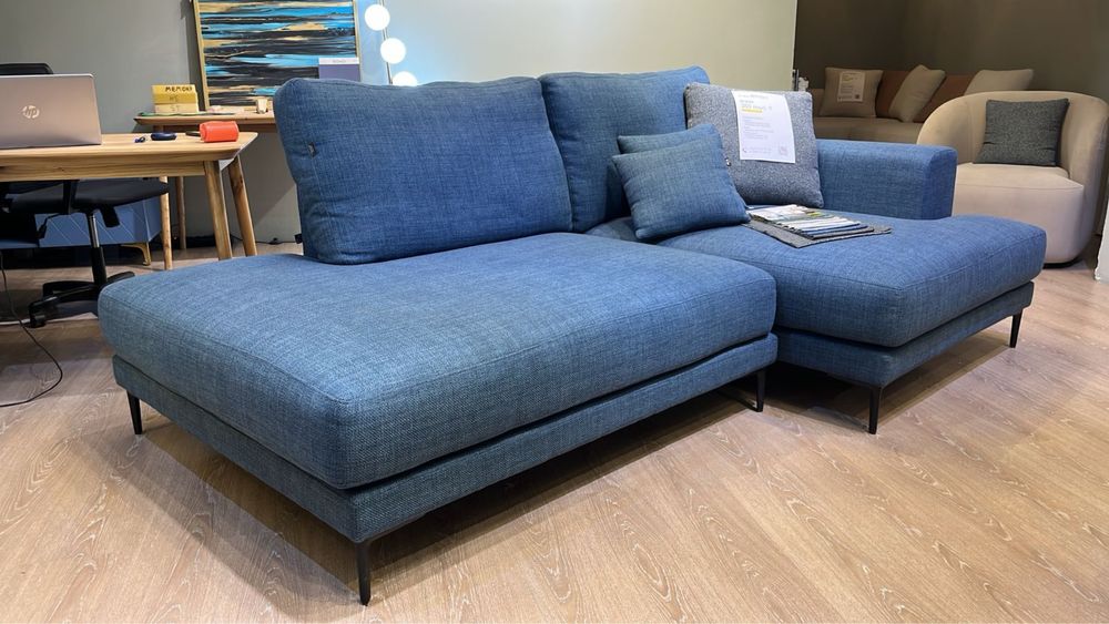 Диван угловой 2.6х1.6м