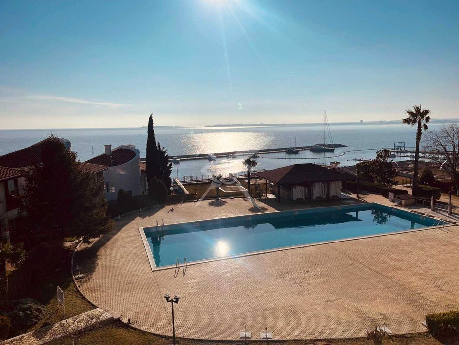 Продава се Двустаен апартамент в Свети Влас - 65 кв.м за 2139 €/кв.м - Снимка #2