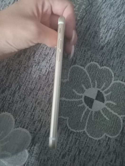 iPhone 6s 64GB на запчасти золотой