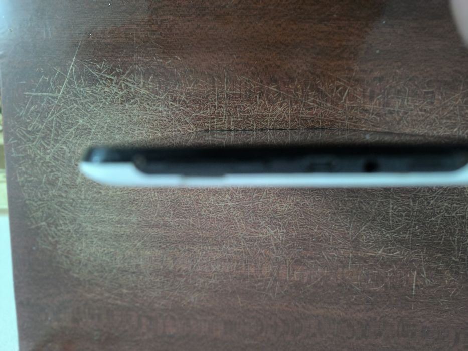 Продаю.     планшет