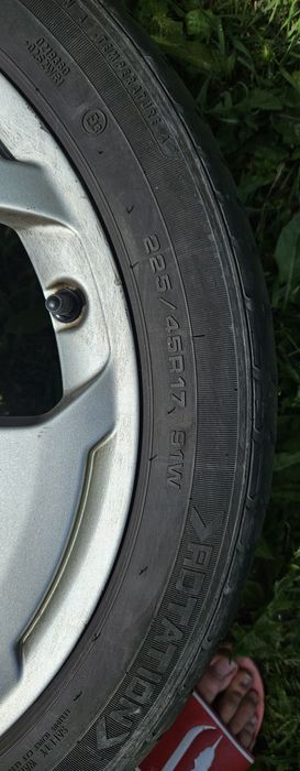 Джанти с летни гуми за Ауди