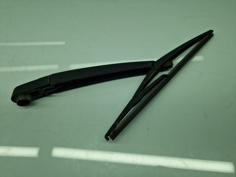Brat stergator haion Nissan X-Trail (T32) [Fabr 2013-prezent] OEM