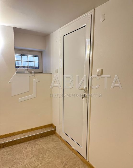 Продава се Офис в София, Център - 41 кв.м за 2120 €/кв.м - Снимка #4