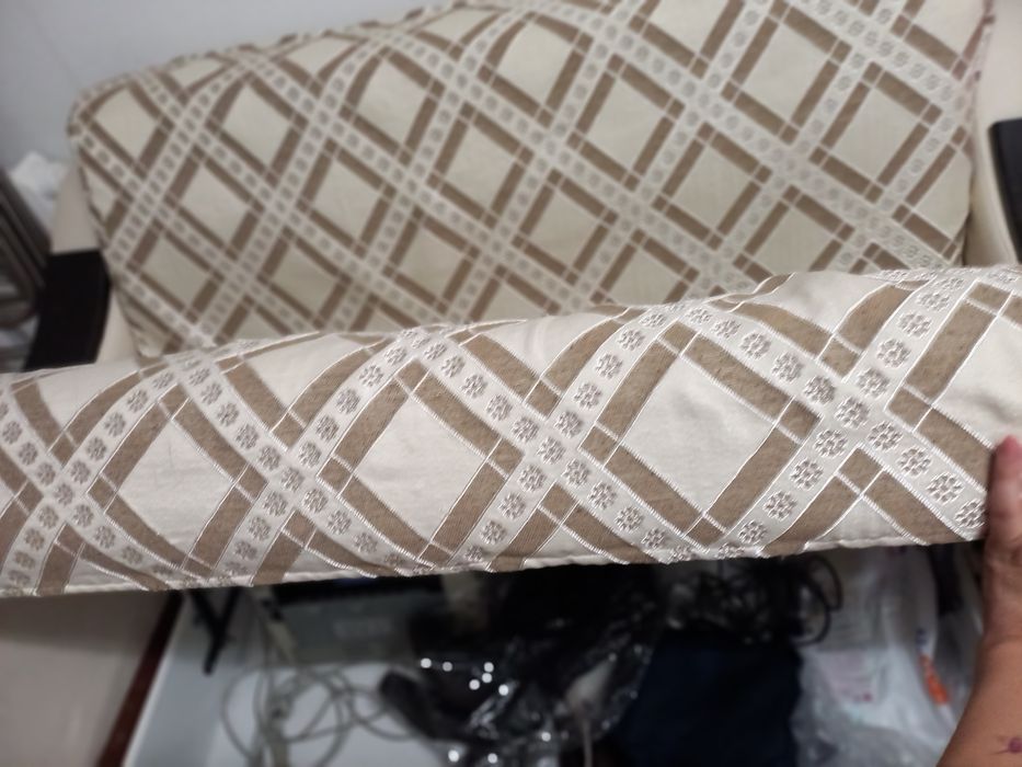 Продам диван и софу в