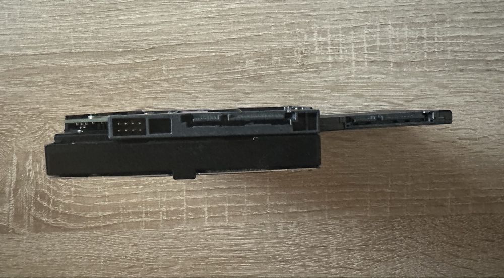 Vand ssd 240GB si HDD 500 GB