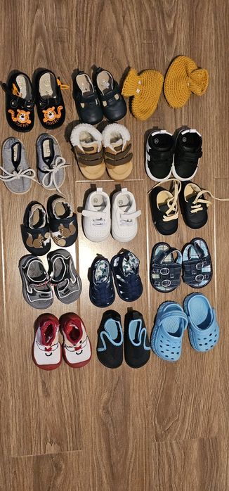 Lot încălțăminte bebe, pantofi, papuci, sandale, botoșei 6-12 luni