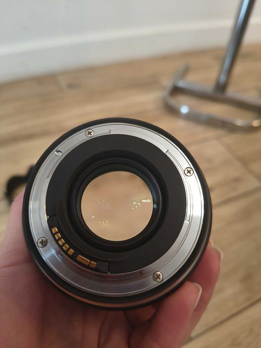 Obiectiv Tamron SP, 45 MM, f1.8, VC