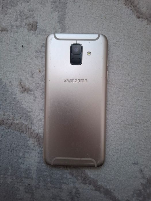 Срочно Продам Самсунг А6