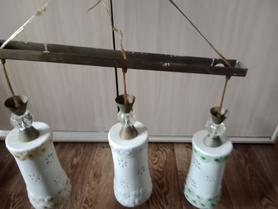 Продам люстры в хорошем состоянии