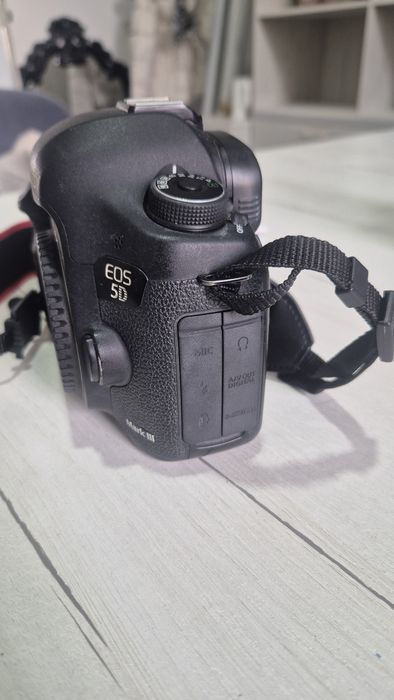 Фотоаппарат Canon 5D mark 3